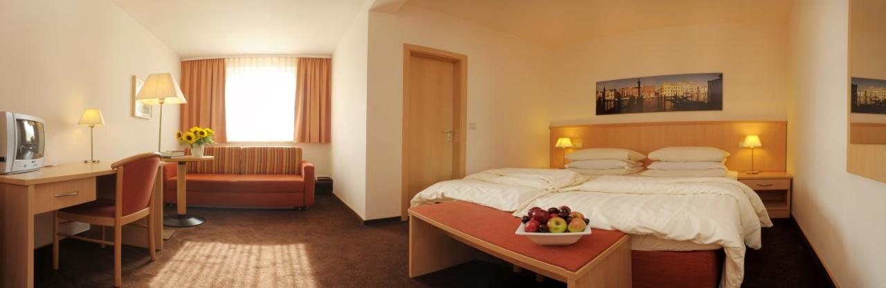 Luebsche Thorweide Hotel Wißmar Exterior foto